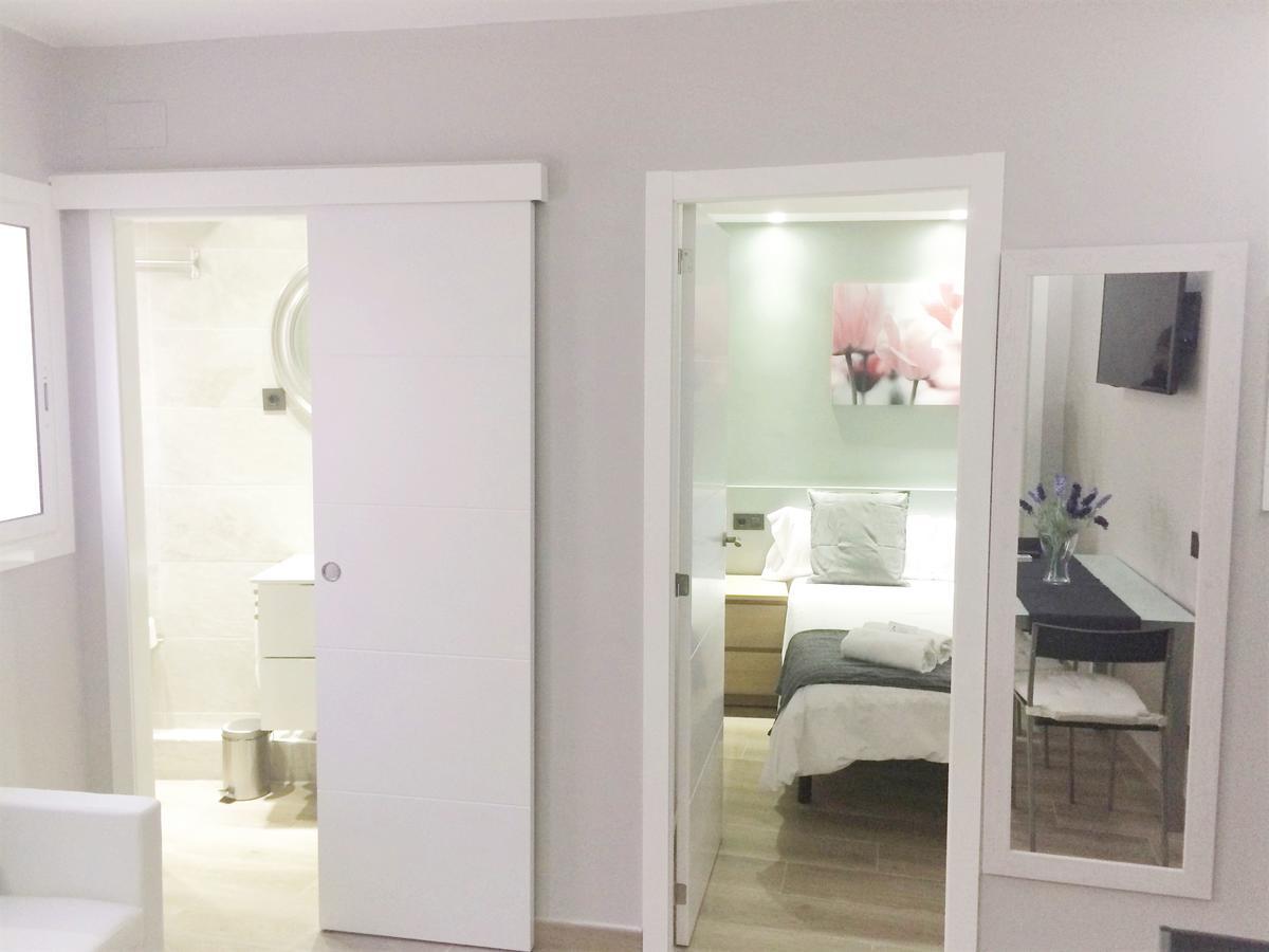 Barcelona Fifteen Central Aparthotel المظهر الخارجي الصورة