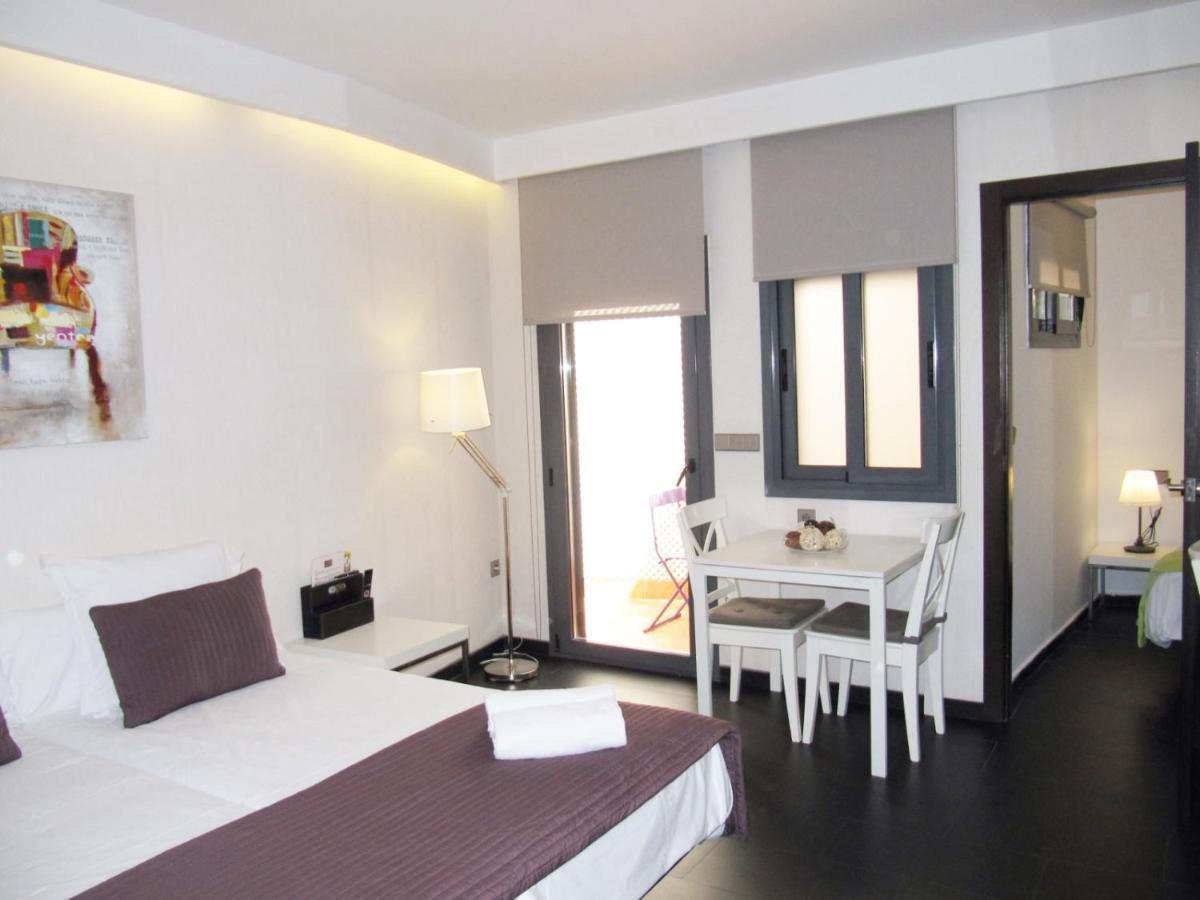 Barcelona Fifteen Central Aparthotel المظهر الخارجي الصورة